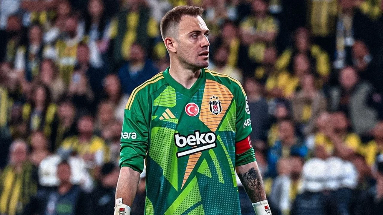 Beşiktaş'ta Mert Günok Dönemi Resmen Kapandı