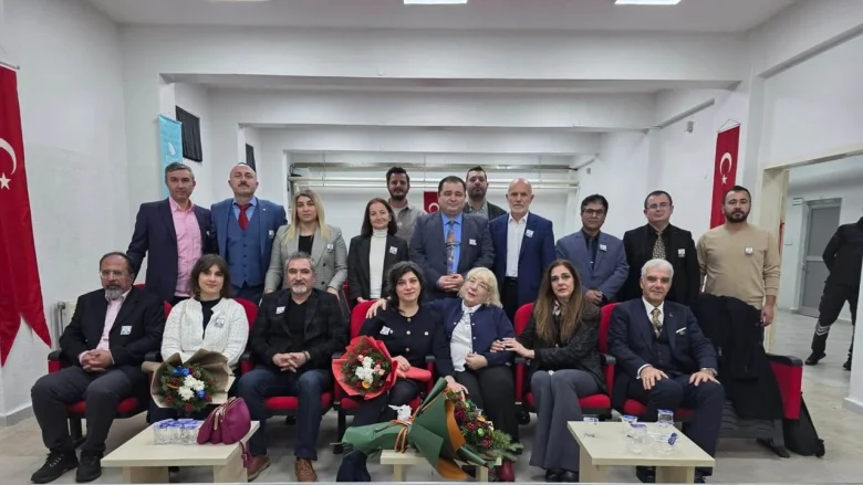 Efsane Müdür'ü Unutmadılar: Kaynaşlı MYO'da Anma Töreni