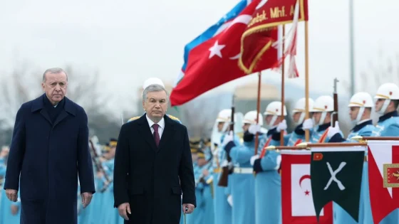 Eğitimci Murat Anar, Özbekistan'ı Türk Dünyası'nın yükselen yıldızı olarak tanıttı