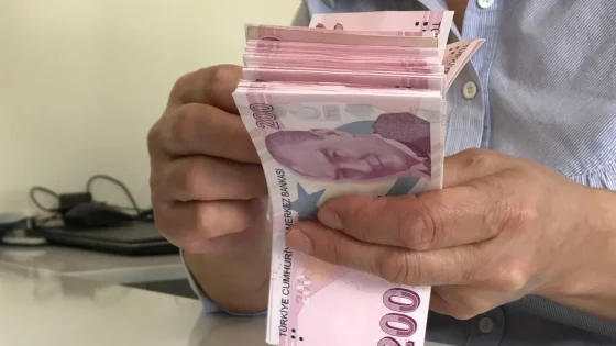 Emeklilere zam farkı 4 Şubat'ta hesaplara yatırılacak